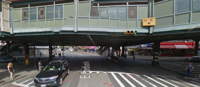 Jerome Ave and Fordham Road in the Bronx, the intersection with the highest number of injuries in our study. 